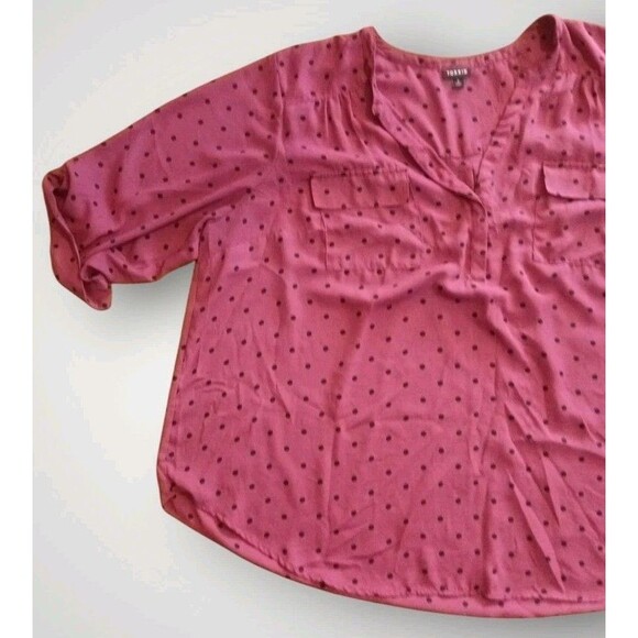 Torrid Georgette V-Neck Roll Tab Blouse Plum Polka Dot Size 5x - Picture 2 of 7